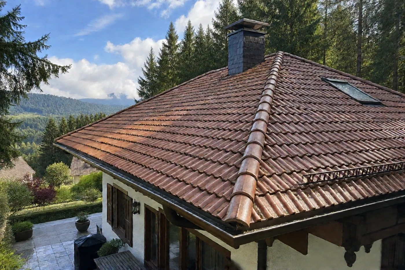 Sauberes Dach nach der kompletten Reinigung (Unterhaching, Landkreis München)